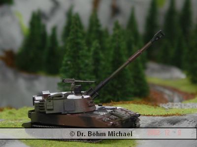 M109 - 02.jpg
